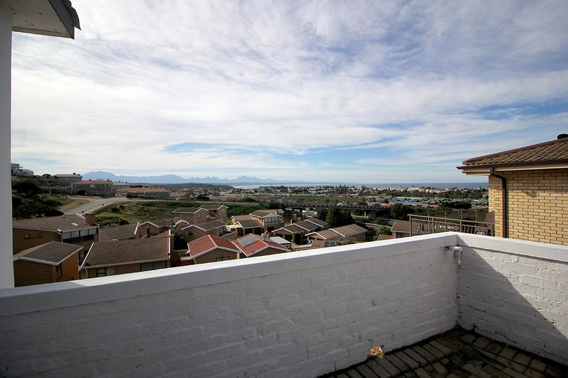 3 Bedroom Property for Sale in Menkenkop Western Cape